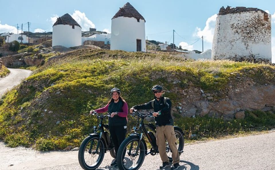 Heritage and Culinary Bike Tour in Chora, Greece