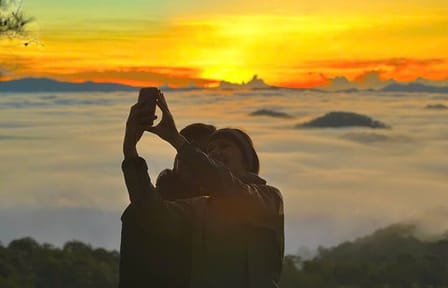 Sunrise Trekking and Cloud Hunting at Hon Ho Mountain, Dalat