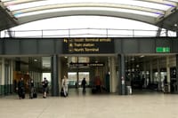 Gatwick Airport Private Transfers to/from London (Postcode SW5 to SW11) 7