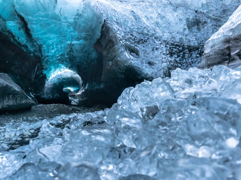 Treasure Iceland - Ice Cave Discovery, photo 3