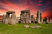 Stonehenge,Roman Bath & Salisbury Cathedral Private Tour 6