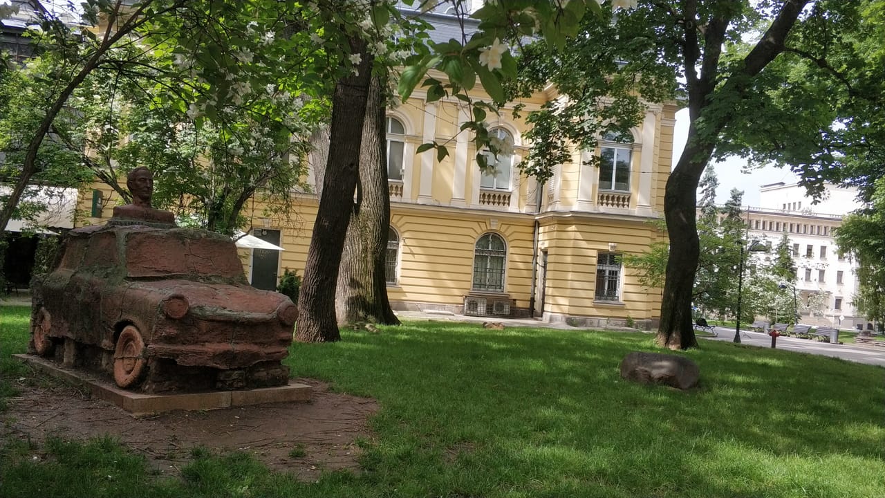 Guided Visit to Sofia National Art Gallery 5