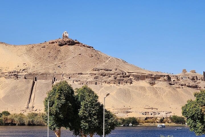 Abu Simbel to Qubbet El Hawa Temples and Noble Tombs Tour
