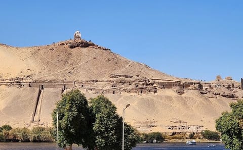 Abu Simbel Temples and Qubbet El Hawa Tombs Tour