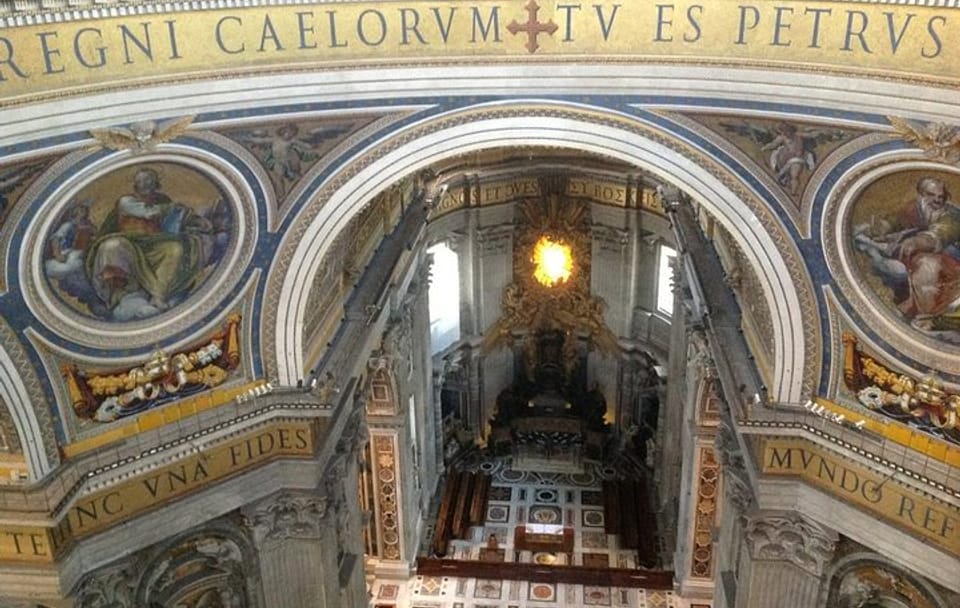 Private Walking Tour of Vatican Museums and Colosseum in Rome