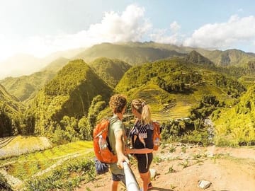 Three-Day Sapa Adventure with 4-Star Hotel and Bungalow Stay