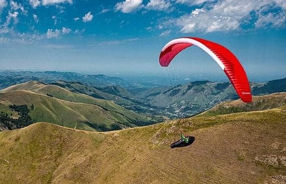 Marrakech Adventure: Paragliding, Camel Ride & Breakfast