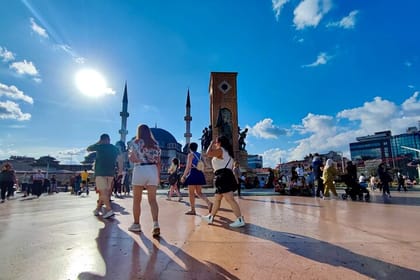 Istanbul Modern City Walking: Taksim to Galata With Secret Passages