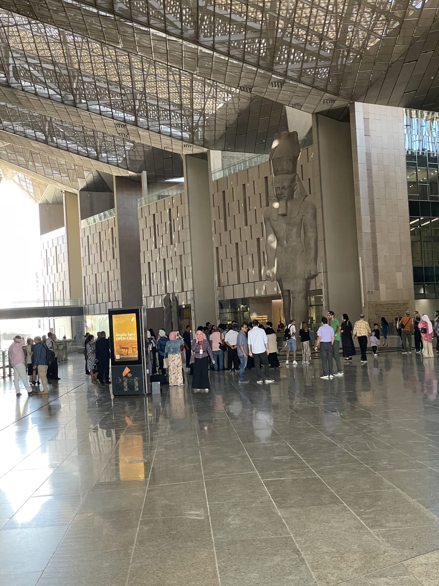 Saqqara Pyramids & Dahshur Pyramids and Memphis Tour With Lunch