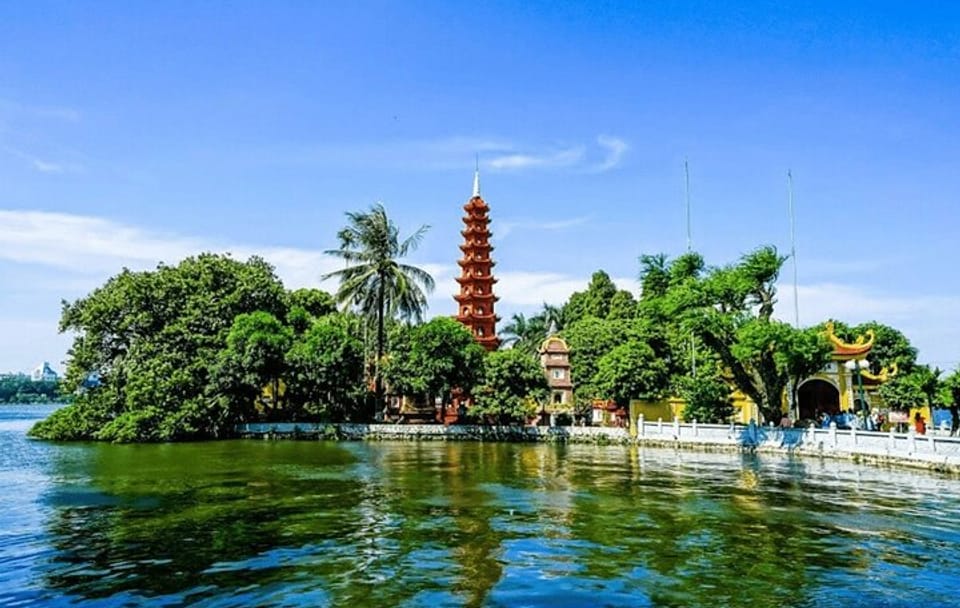 Full Day Hanoi City Tour with Lunch and Limousine