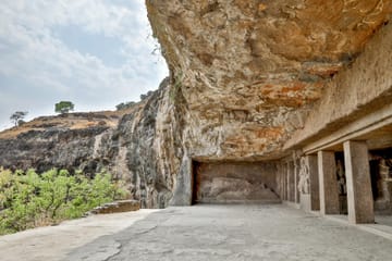 Caves and Temples Tour from Mumbai to Aurangabad and Bhubaneswar