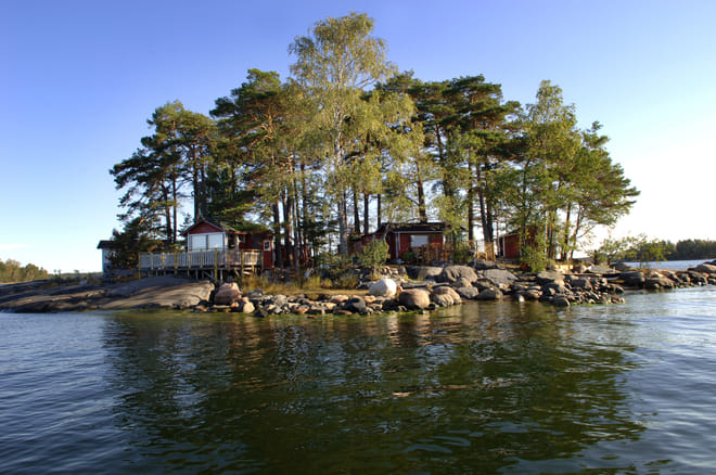 Learn to kn ow about the archipelago and cottage life