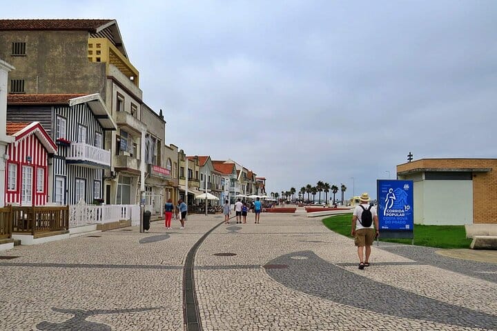 AVEIRO & COSTA NOVA: Full-Day Private Tour from Porto