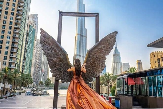 Flying Dress With Burj Khalifa Views & Videography Shoot