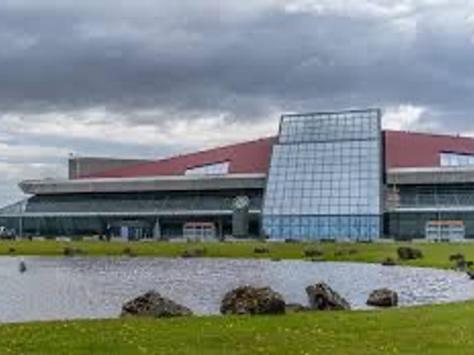 KEF Airport Transfer from and to — Nordic Travel iceland