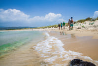 Hiking around Navarino Bay 3