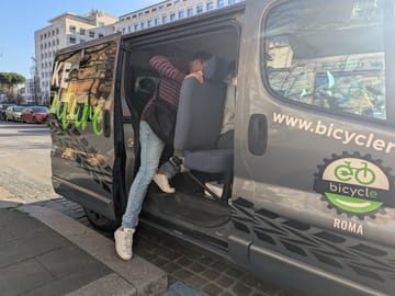 E-Bike Tour of Orvieto and Civita di Bagnoregio from Rome