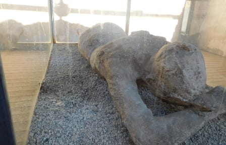 Pompeii and Amalfi Coast Day Trip from Naples