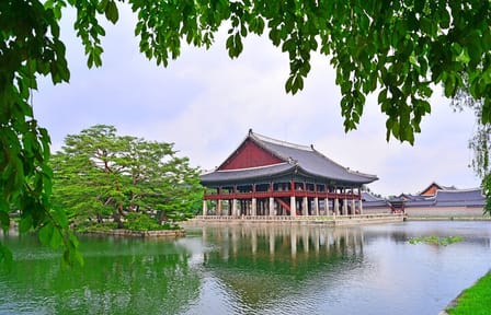 3D Private Seoul Highlight tours with DMZ & Korean Folk Village