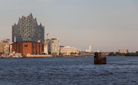 Private Guided Walking Tour of Hamburg's Key Attractions