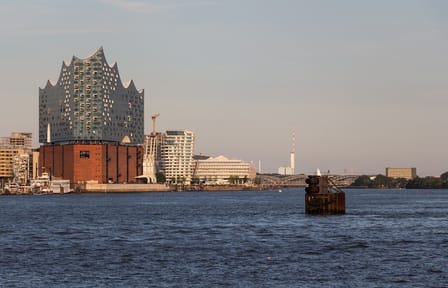 Private Guided Walking Tour of Hamburg's Key Attractions