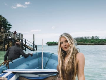 Zanzibar: Ocean Dining at The Rock Restaurant – A Table Above the Sea