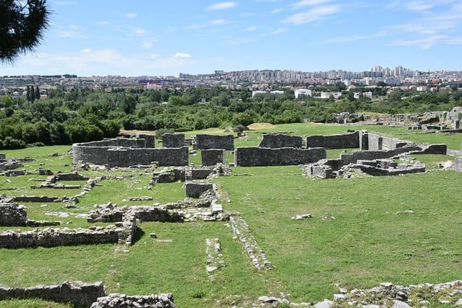 Salona Klis and Trogir Full Day Tour from Split photo 5