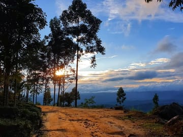 Sembuwatta Lake Nature Tour in Kandy, Sri Lanka