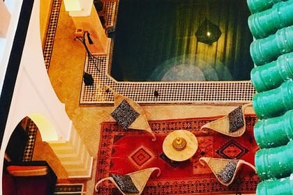 Casablanca : Hire a car with driver and licensed guide