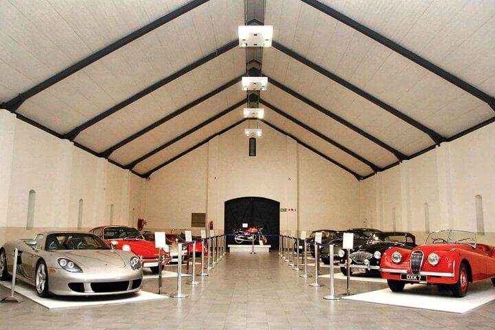 Cape Winelands Wine Tasting Experience