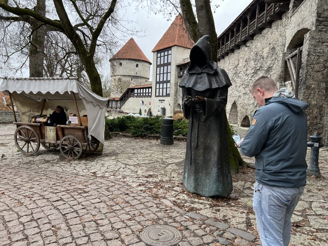 Tallinn Self-Guided Sherlock Holmes Murder Mystery Game 4