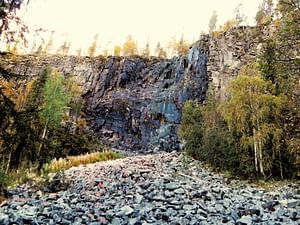 Korouoma Canyon & Auttiköngäs Waterfall Tour with picnic