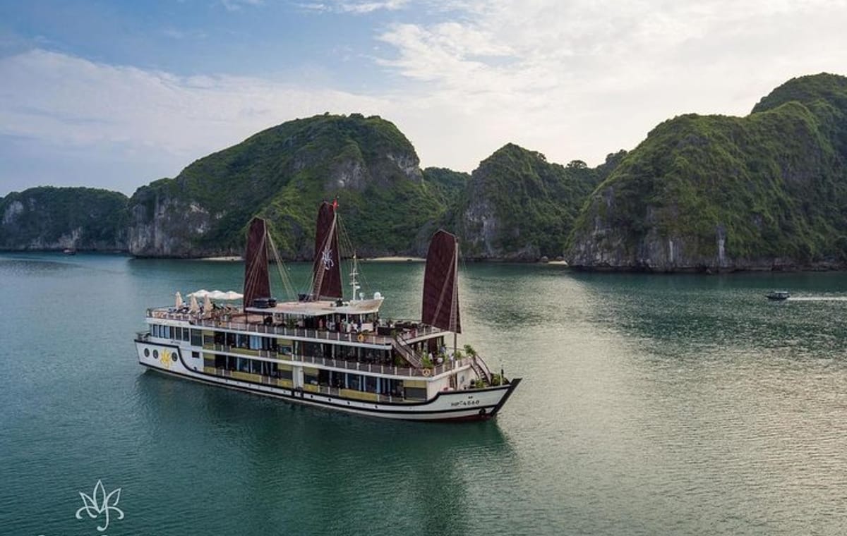 Orchid Cruise Halong Bay 3Days 2Night on 5 Star Cruise
