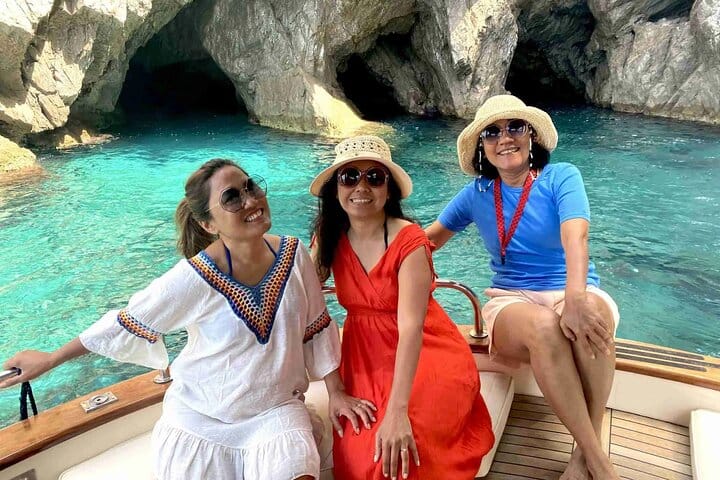 Shared 4 Hours Afternoon Capri Boat Tour: Blue Grotto & Swim  3