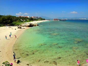 Sanya: Wuzhizhou Island Coral Reef & Marine Park Day Tour