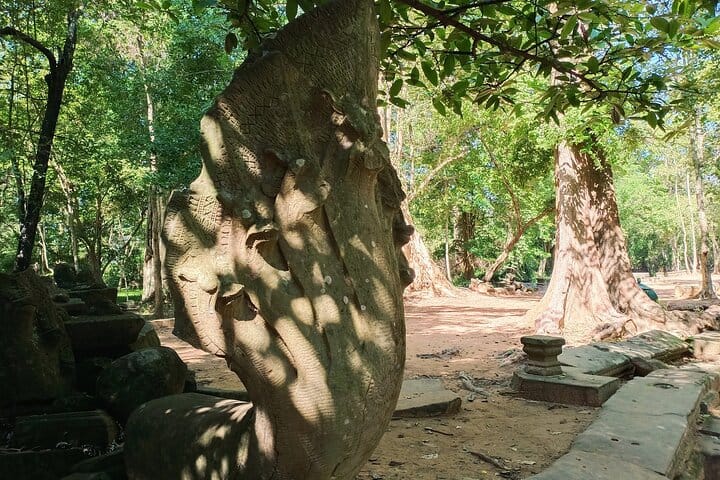 Private One Day to Banteay Srei, Beng Mealea and Rolous Group 3