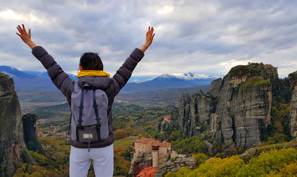 Hidden Trails of Meteora Hiking Tour