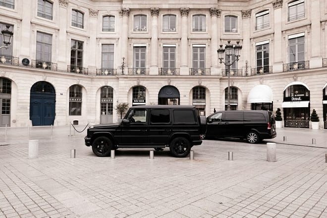 Opulent Versailles Highlights & Market with a Local Expert