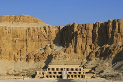 Safaga to Luxor: Private Pharaohs Adventure