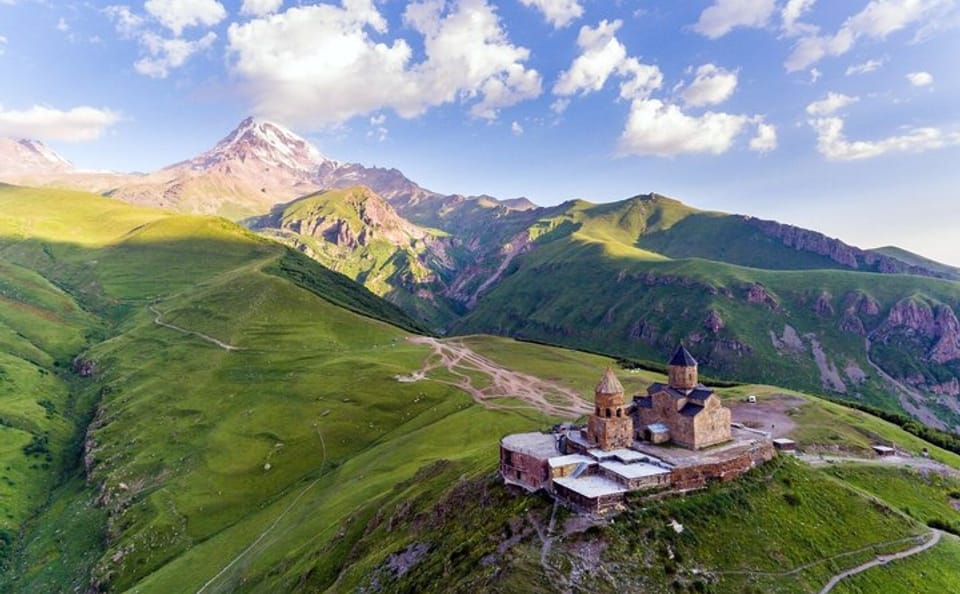 From Tbilisi: Kazbegi Day Tour, Gergeti Trinity, Ananuri &Gudauri