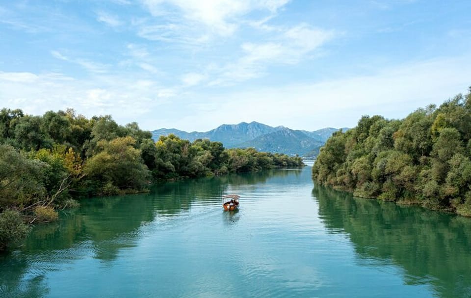Skadar Lake Guided Boat Tour to Vranjina Monastery & Wine Tasting
