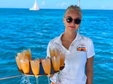 VIP Catamaran Snorkeling and Brunch Tour in Noord, Aruba