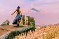 Hobbitenango & Antigua Shared Day Tour 2