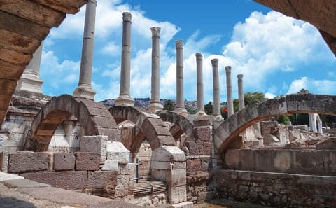 Izmir City Cultural Tour with Iconic Landmarks Visit
