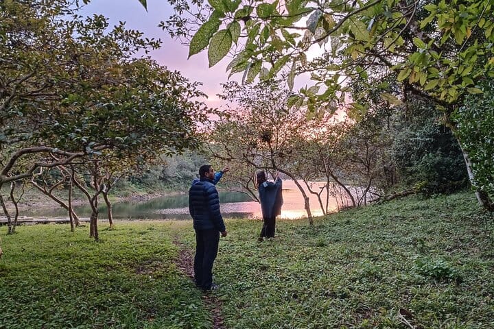 Admire the beauty of the lakes in a full experience at Refugio La Cañada.