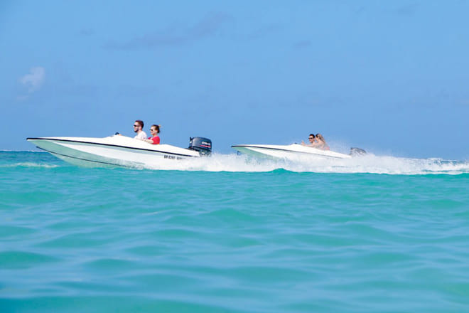Speed Boat and Snorkeling in Punta Cana 10