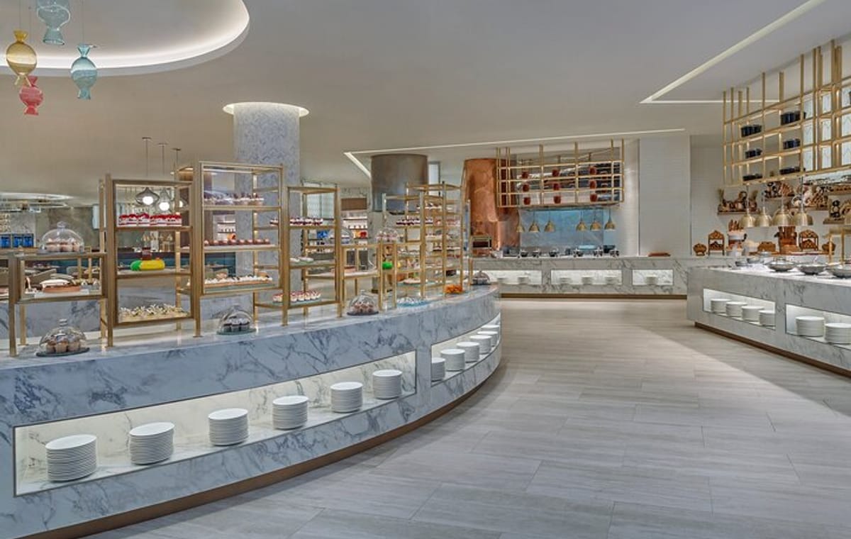 Atlantis the Palm Buffet with Balloon Dubai or Monorail Day Pass