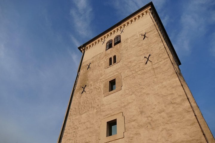 Cannon tower