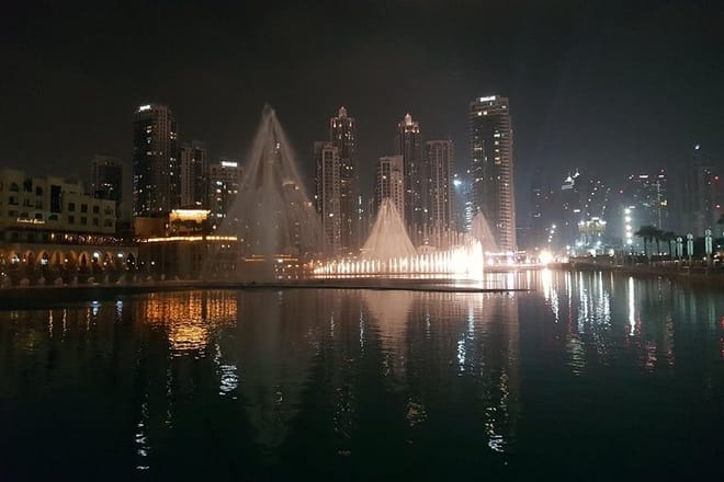 dubai fountain