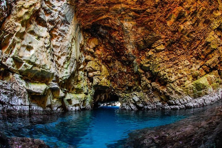 Blue Cave Small-Group Boat Tour from Dubrovnik 9